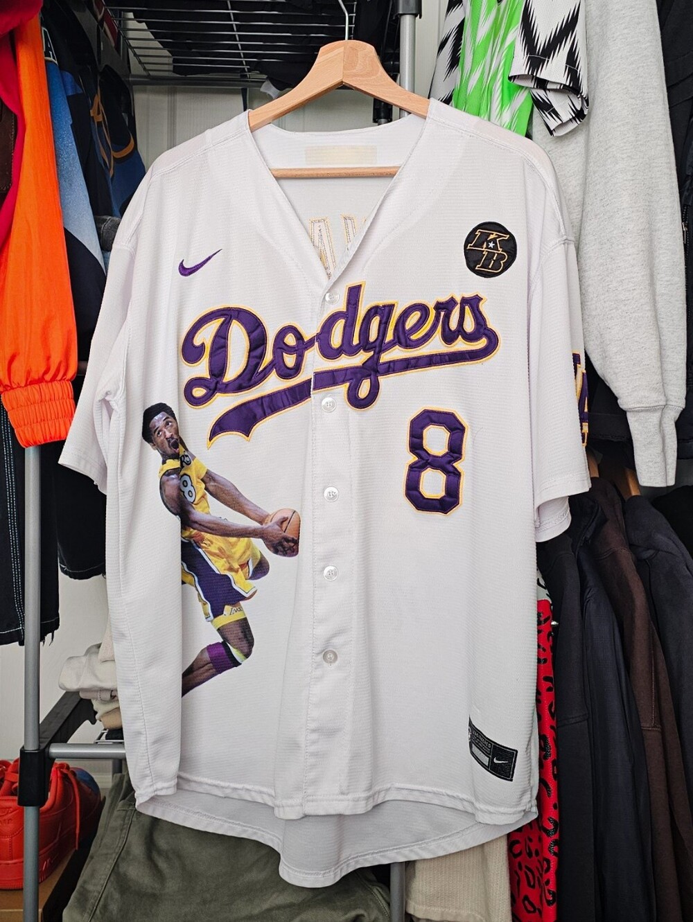 Nike Men's Los Angeles Lakers Kobe Bryant #8 Mamba Forever LA Dodgers Baseball J